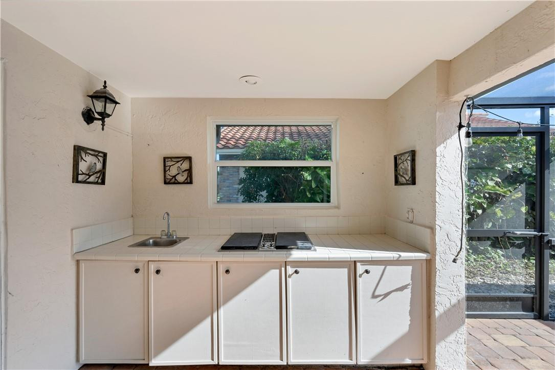 10556 Fenway Place Boca Raton, FL 33498 - Photo 21 of 30 Built in outdoor kitchen