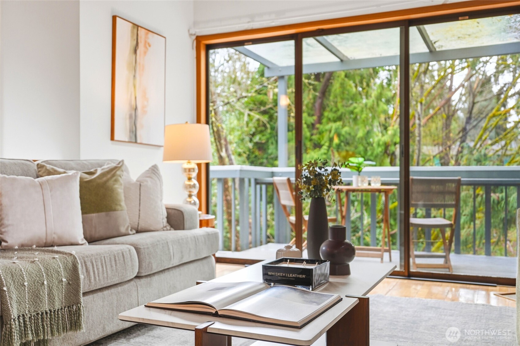 2545 Northeast 95th Street Seattle, WA 98115 - Photo 11 of 40