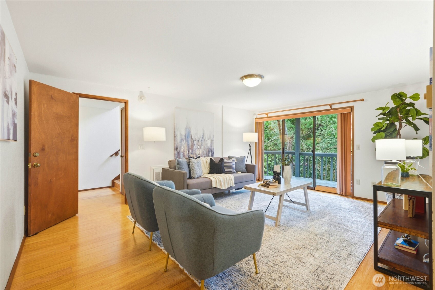 2545 Northeast 95th Street Seattle, WA 98115 - Photo 26 of 40