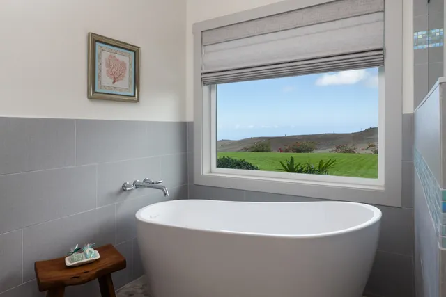 a view of a workspace with furniture