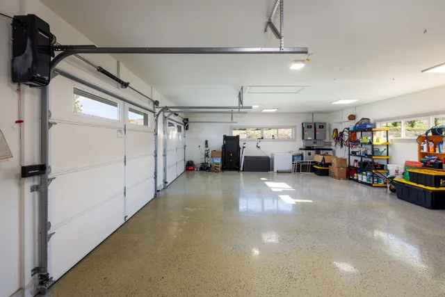 $2,250,000 | 59-1136 Kalama Way, Kamuela, HI 96743