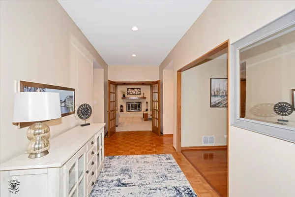 $699,000 | 1022 Prestwick Drive, Frankfort, IL 60423