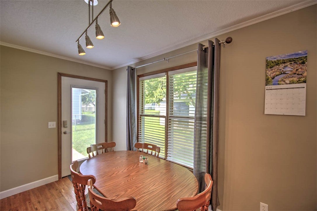 2649 Pheasant Run Decatur, IL 62521 - Photo 10 of 21 Gallery Image 10