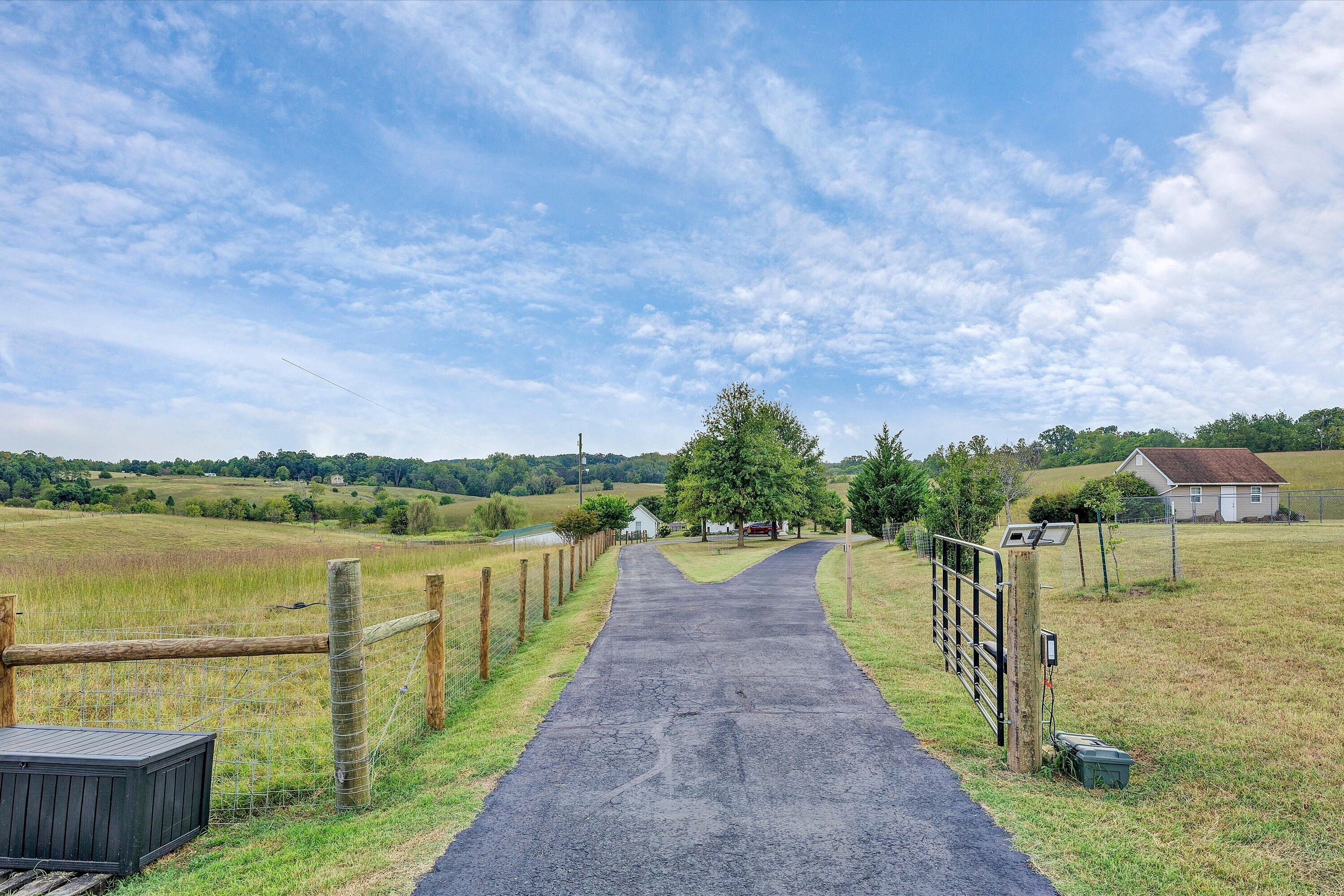 6200 Stewartsville Road Moneta, VA 24121 - Photo 70 of 71 69-DSC04302