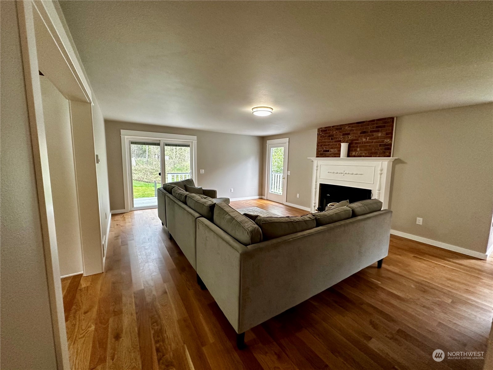 6221 Cape George Road Port Townsend, WA 98368 - Photo 12 of 40 Gallery Image 12