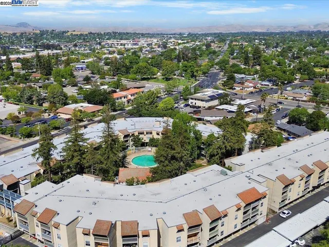 $350,000 | 1085 Murrieta Boulevard, Unit 318, Livermore, CA 94550