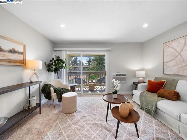 $350,000 | 1085 Murrieta Boulevard, Unit 318, Livermore, CA 94550