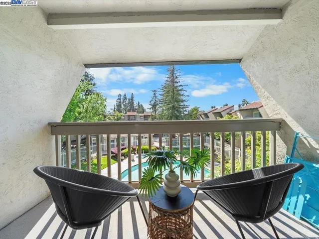 $350,000 | 1085 Murrieta Boulevard, Unit 318, Livermore, CA 94550