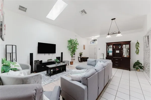 $2,500 | 8859 Fort Jefferson Boulevard, Orlando, FL 32822