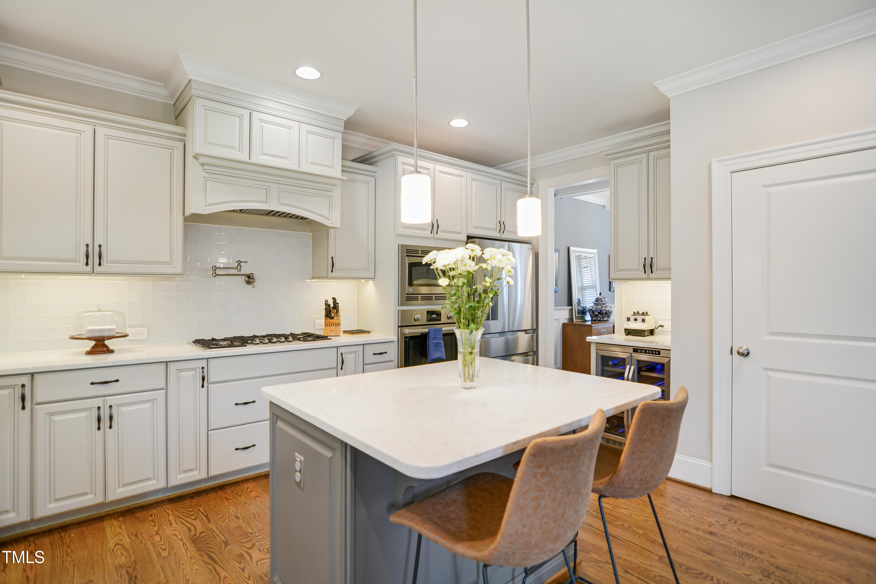 2601 Brookstone Rdg Loop Raleigh, NC 27613 - Photo 14 of 34 014