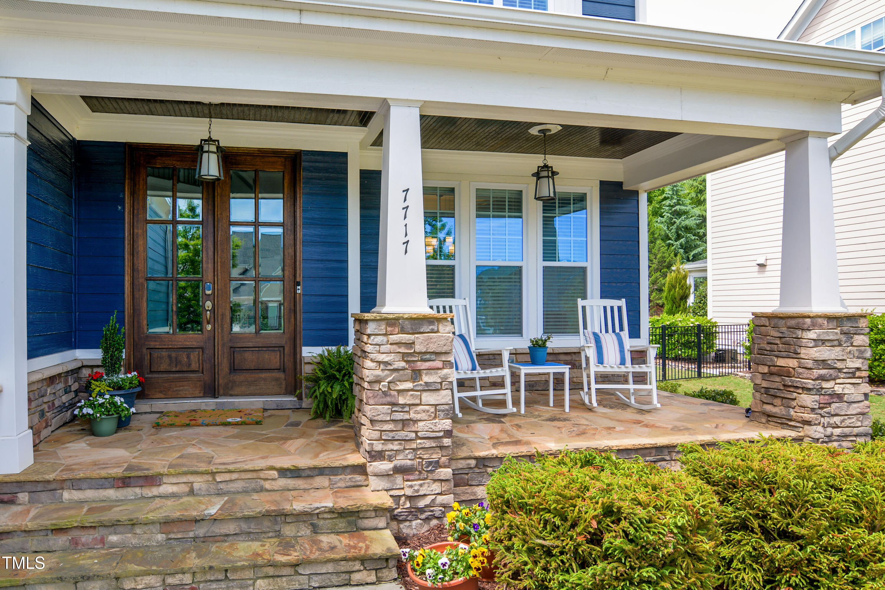 2601 Brookstone Rdg Loop Raleigh, NC 27613 - Photo 3 of 34 005