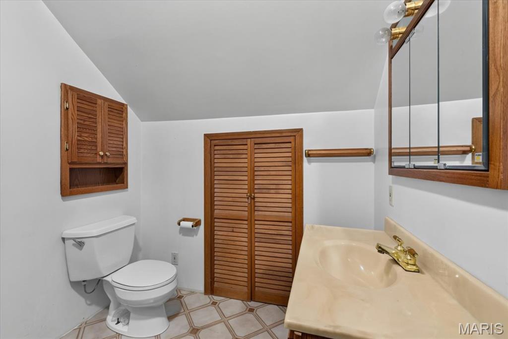 608 South Rapp Avenue Columbia, IL 62236 - Photo 18 of 34