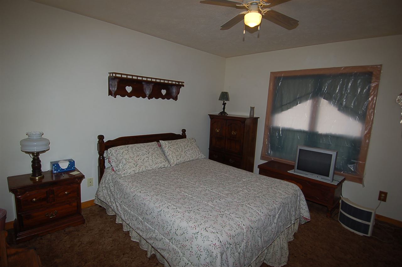 23808 Valencourt Road Copemish, MI 49625 - Photo 23 of 43 1816051-22.JPG