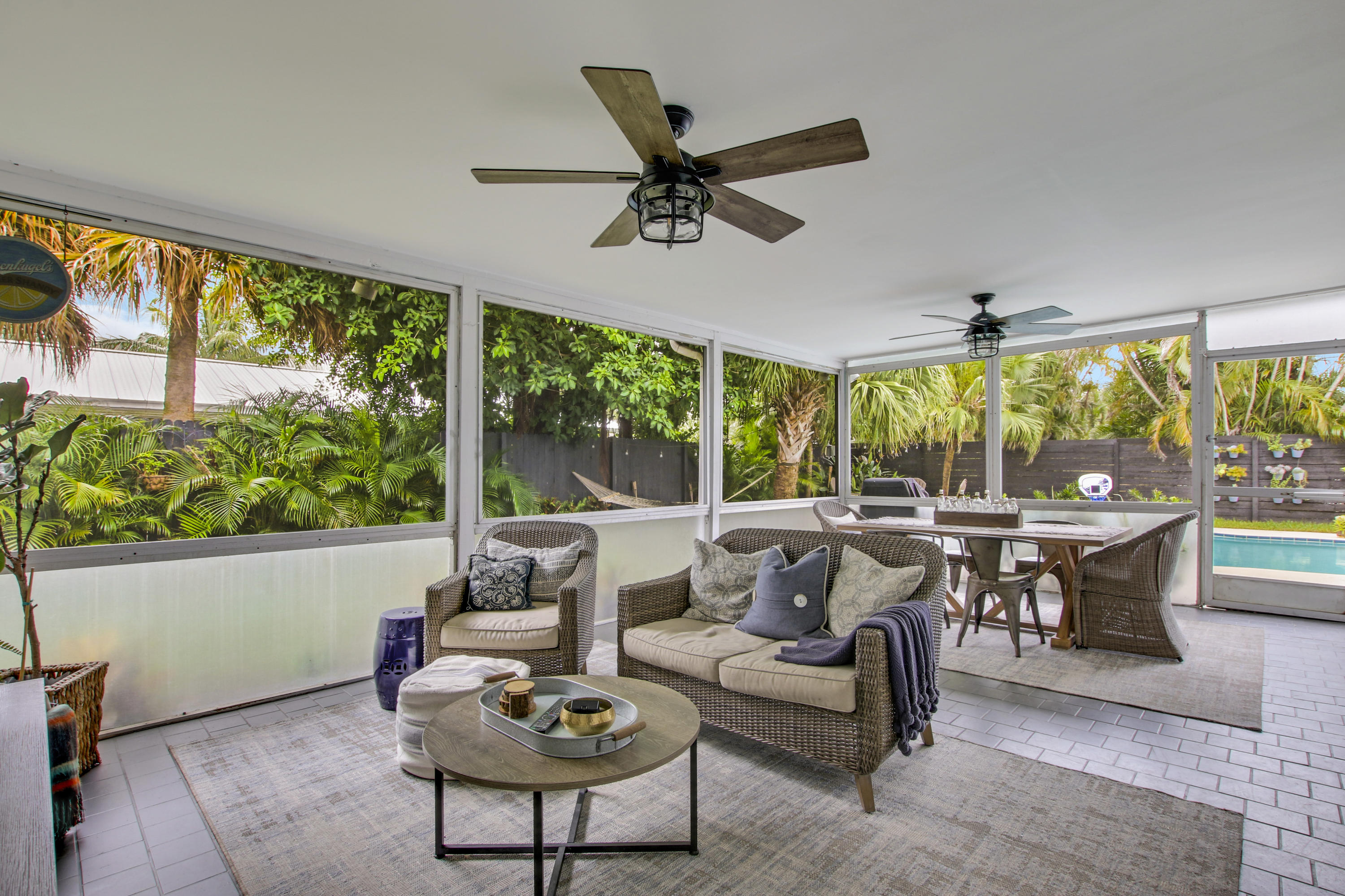 1512 Kingsley Road Jupiter, FL 33469 - Photo 25 of 38 House1-18