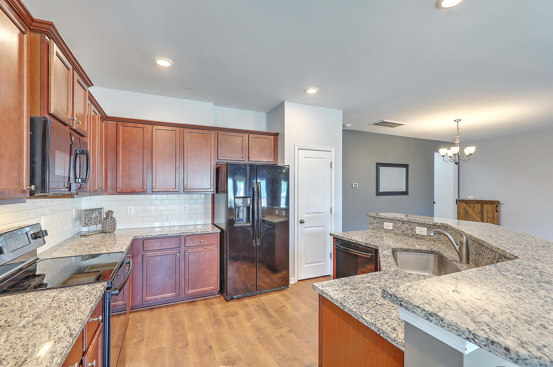 177 Emerald Isle Drive Moncks Corner, SC 29461 - Photo 13 of 33 1R3A5615_16_17_18_19_20_21