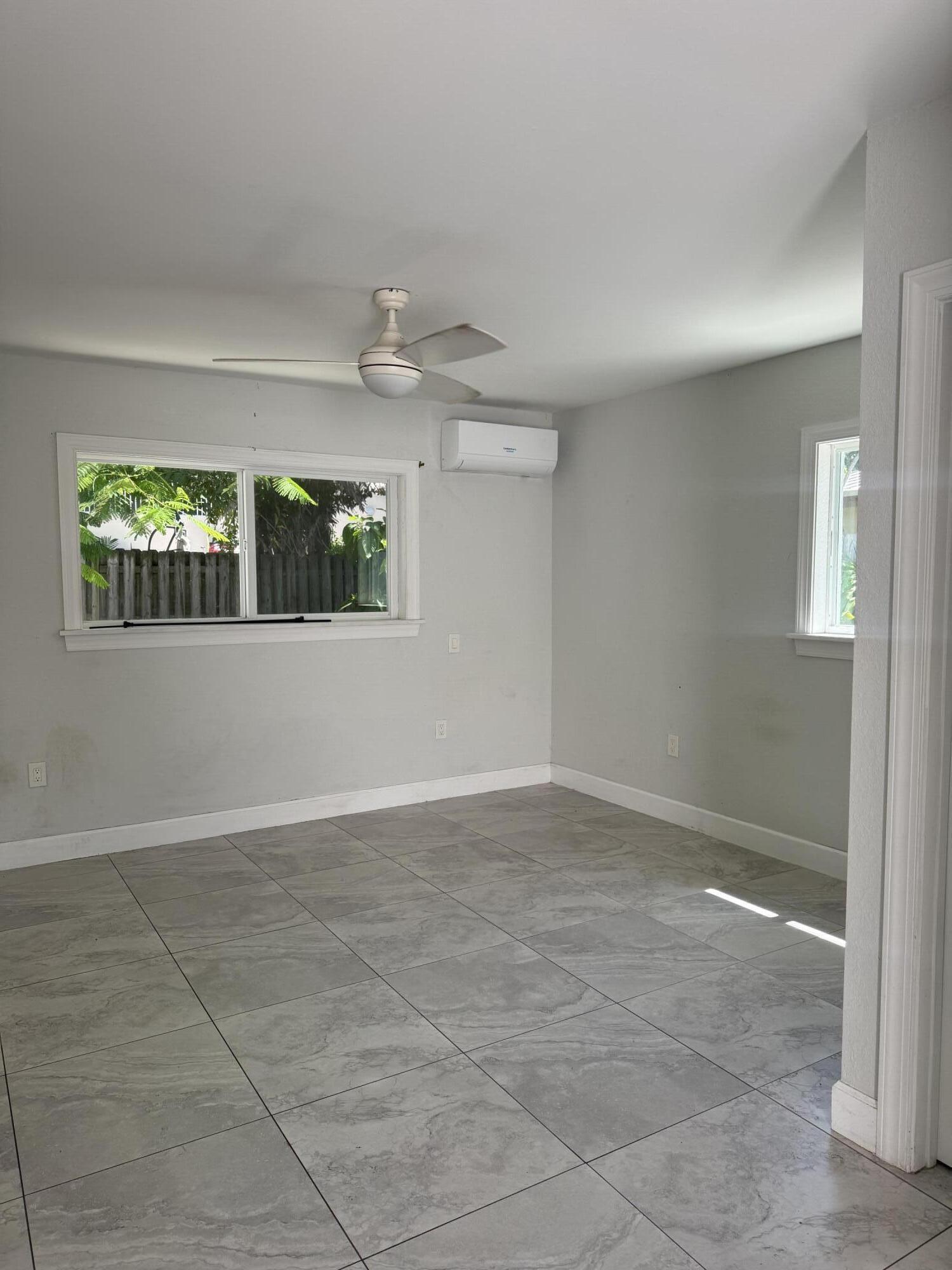424 Collins Street Key Largo, FL 33037 - Photo 4 of 4 Bedroom