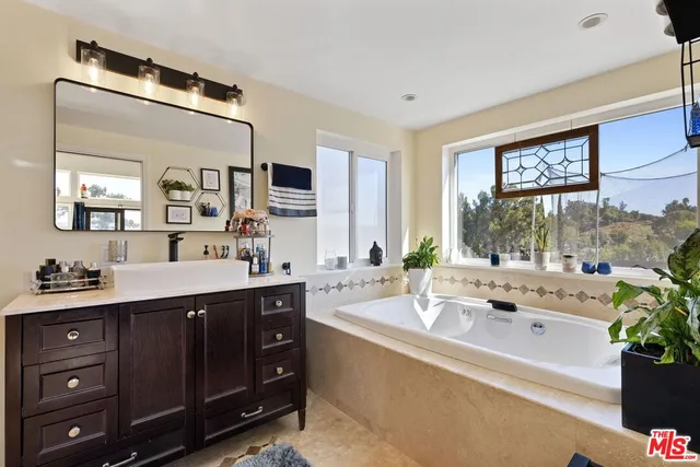 $7,999 | 7130 Gateshead Way, West Hills, CA 91307