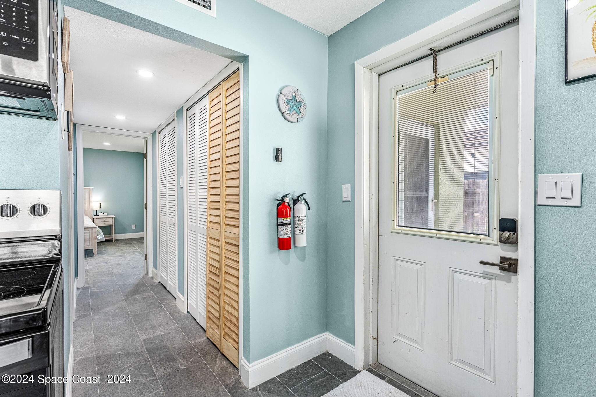 2189 Pineapple Avenue, Unit C Melbourne, FL 32935 - Photo 18 of 67 59-web-or-mls-DSC07859-HDR