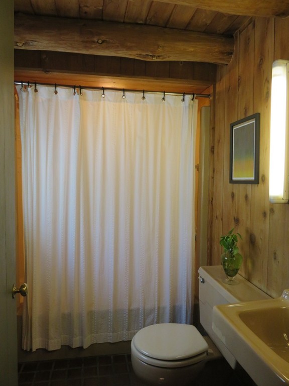205 Linseed Road Hatfield, MA 01088 - Photo 8 of 30 a bathroom with a toilet a sink and tub