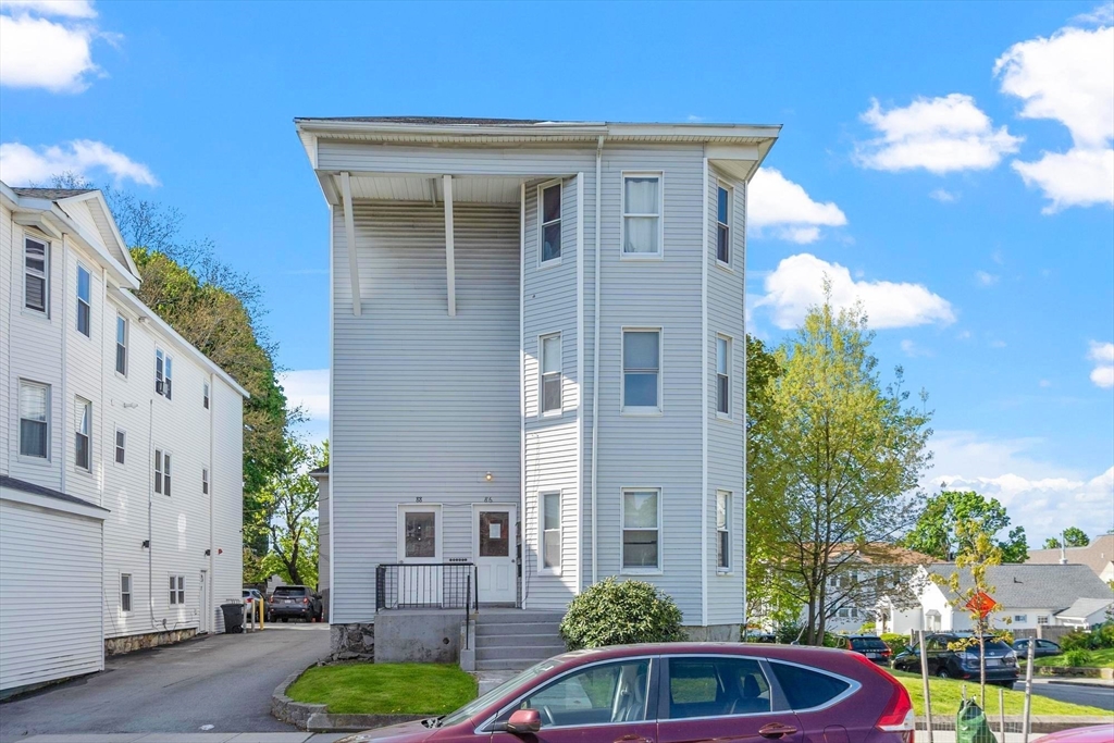 86-92 Hamilton Street Worcester, MA 01604 - Photo 5 of 22