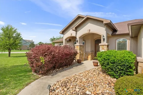 $489,000 | 7022 Valley Mist Drive, Temple, TX 76502