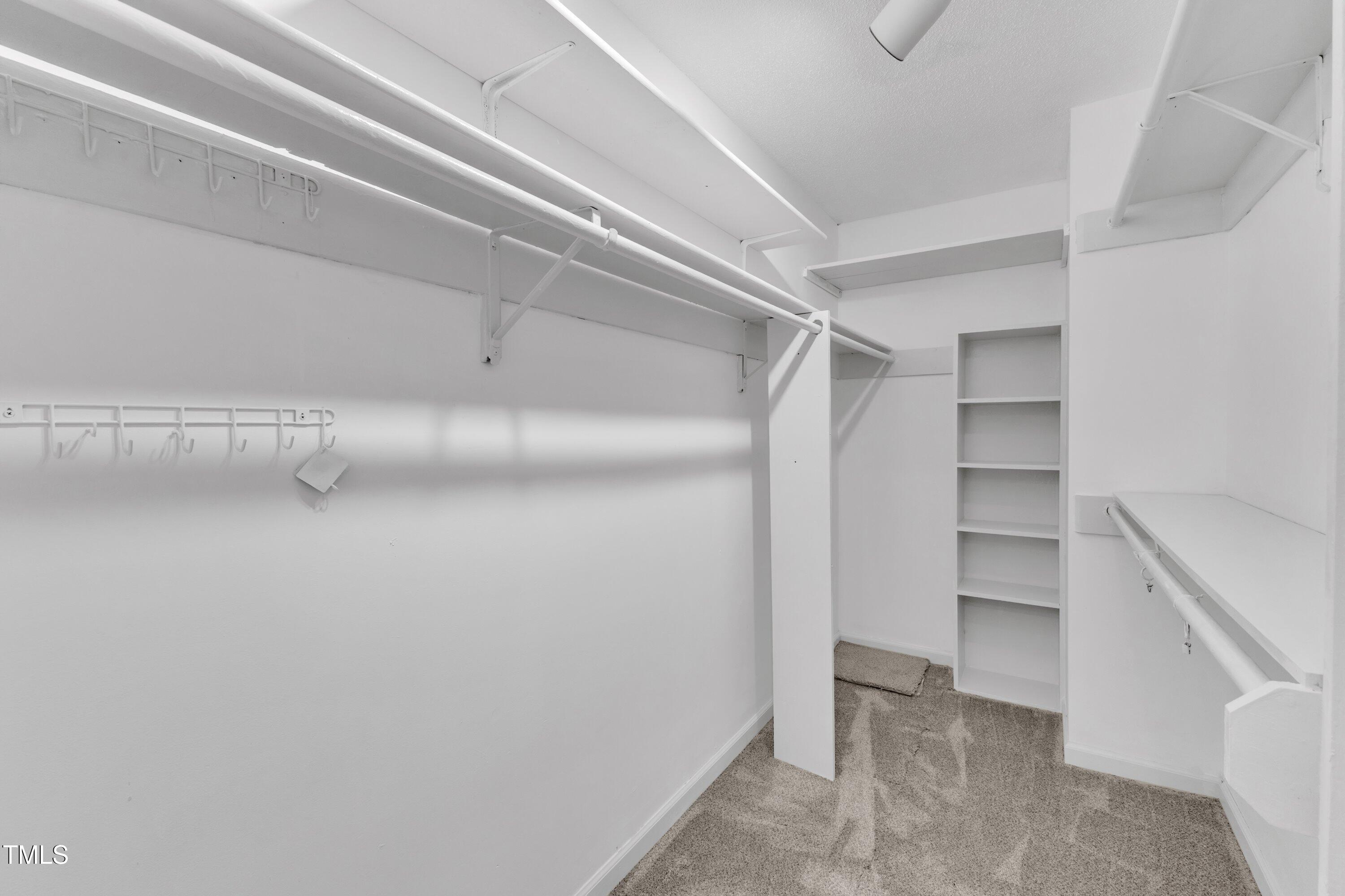 906 Albany Court Raleigh, NC 27615 - Photo 25 of 42 30-906 Albany-30