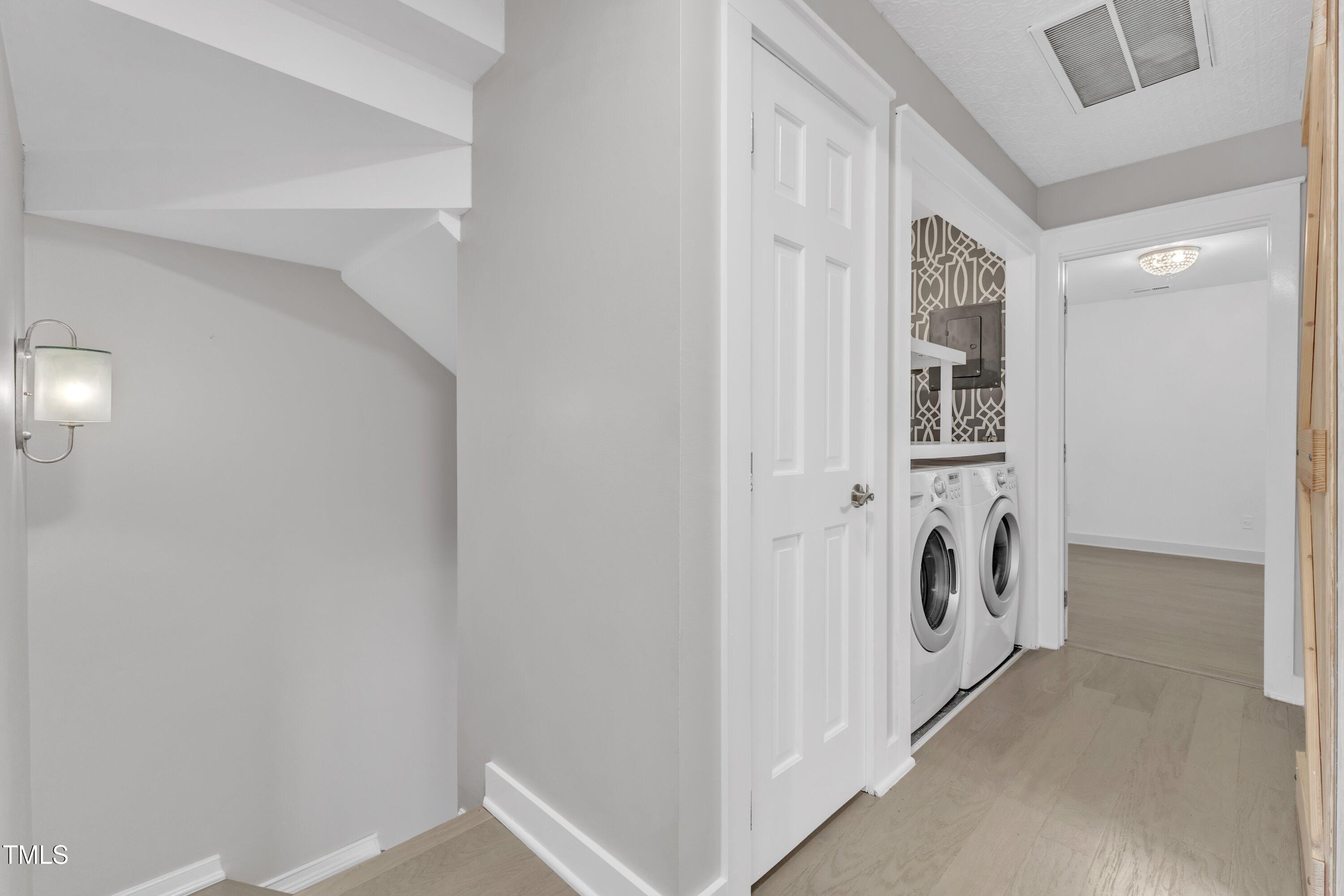 906 Albany Court Raleigh, NC 27615 - Photo 33 of 42 38-906 Albany-38