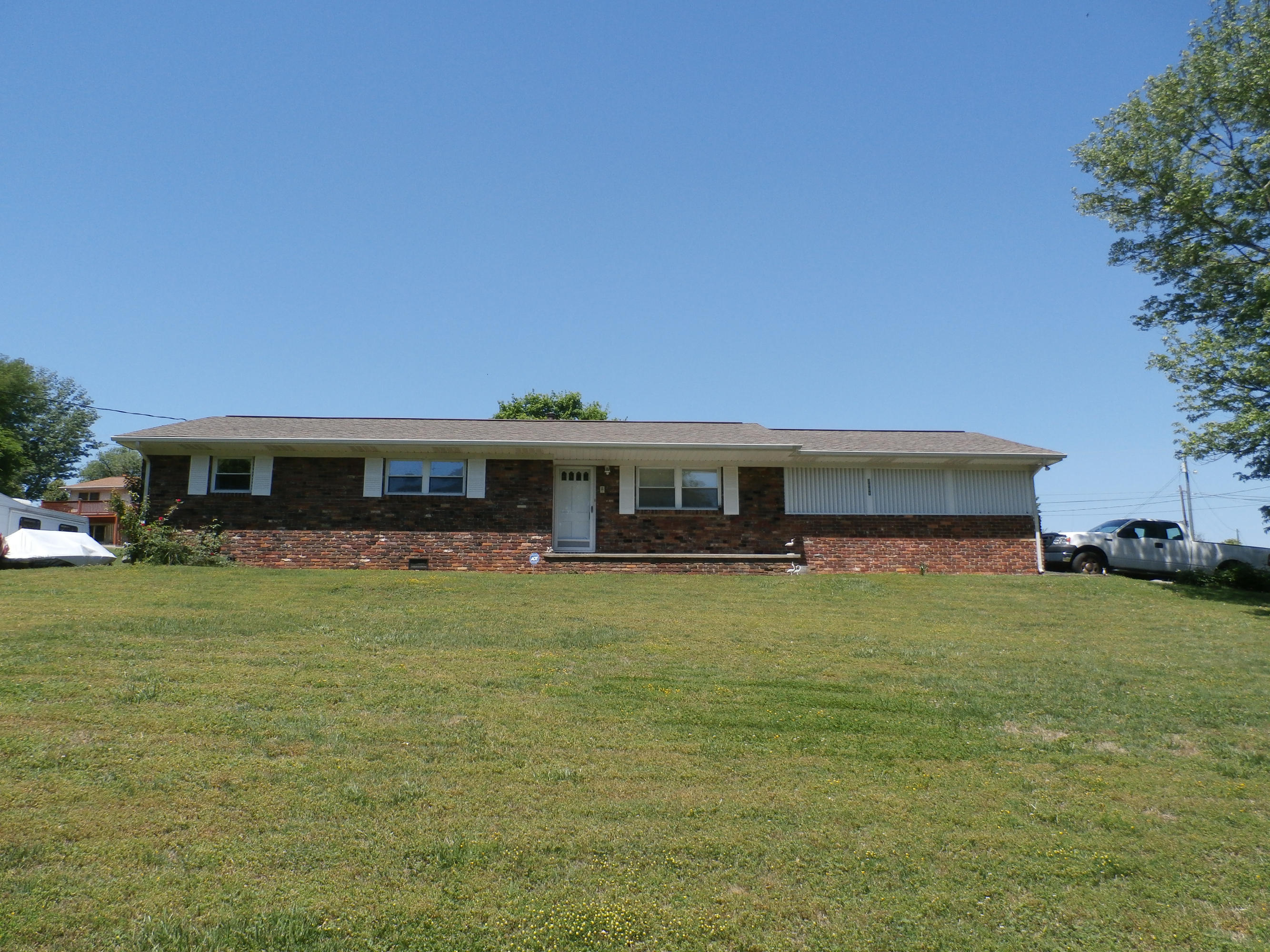 3001 Rambling Road Maryville, TN 37801 - Photo 1 of 22 P5040179
