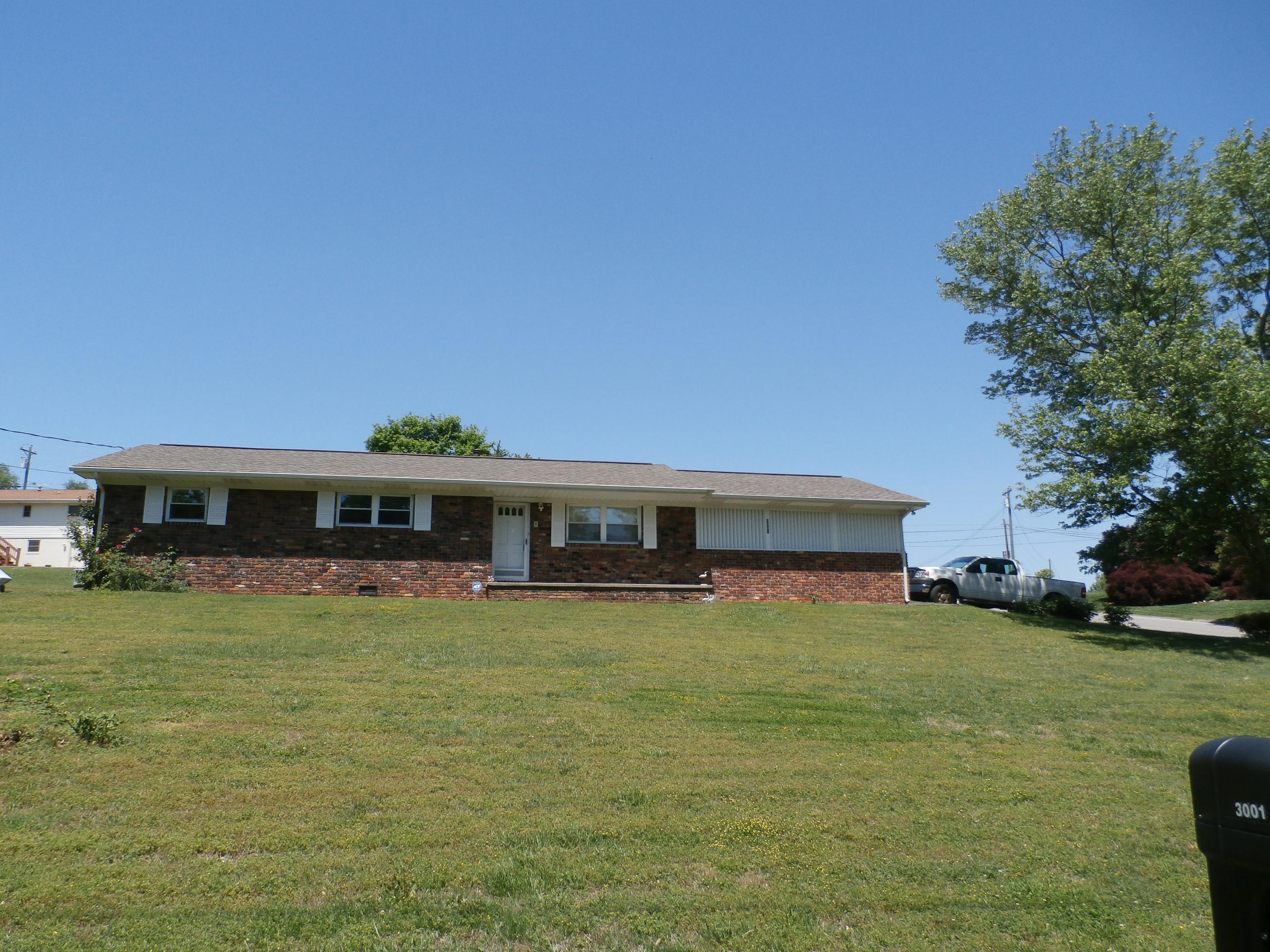 3001 Rambling Road Maryville, TN 37801 - Photo 4 of 22 P5040176