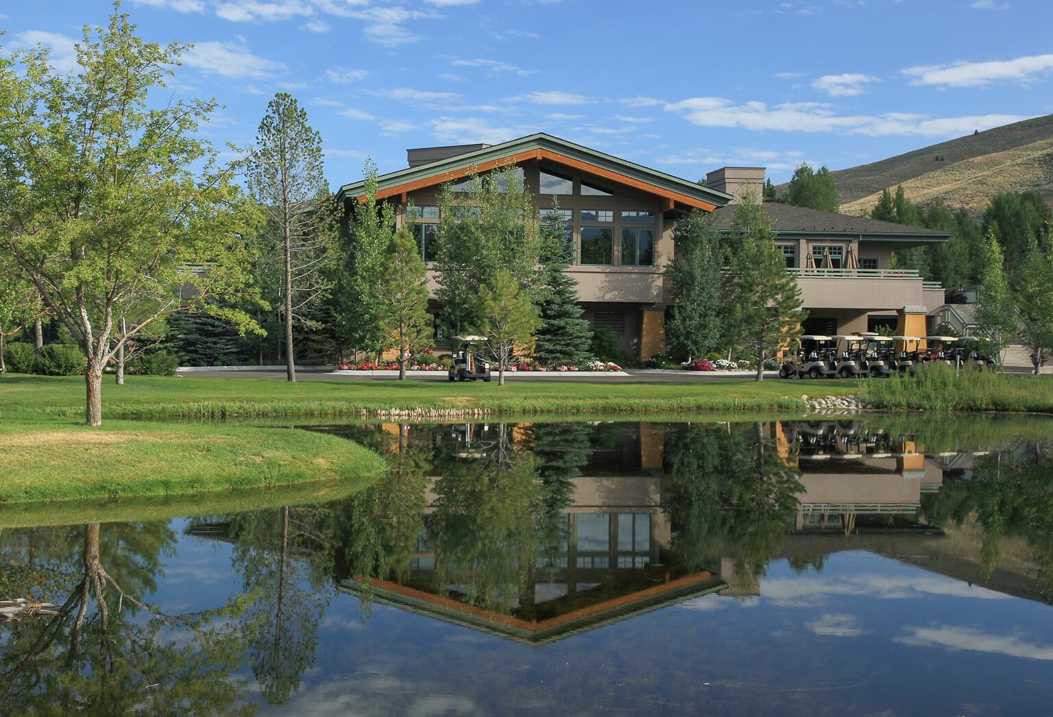 109 Village Way, Unit 3 Sun Valley, ID 83353 - Photo 13 of 14 Elkhorn Clubhouse