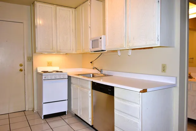 $1,650 | 109 Village Way, Unit 3, Sun Valley, ID 83353