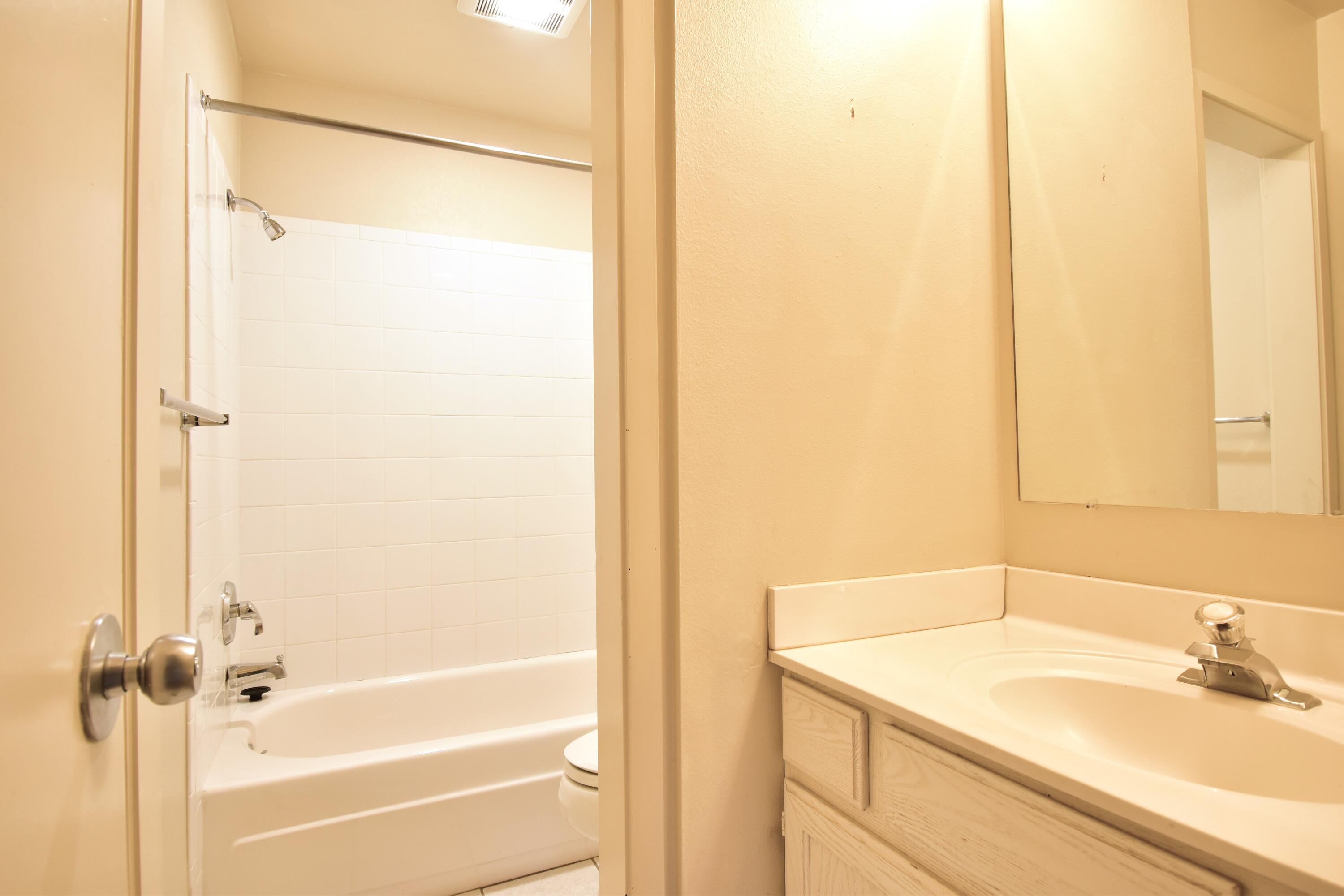 109 Village Way, Unit 3 Sun Valley, ID 83353 - Photo 9 of 14 Bath