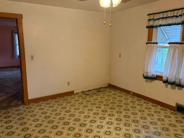 $199,900 | 1039 2nd Avenue, Jasper, IN 47546