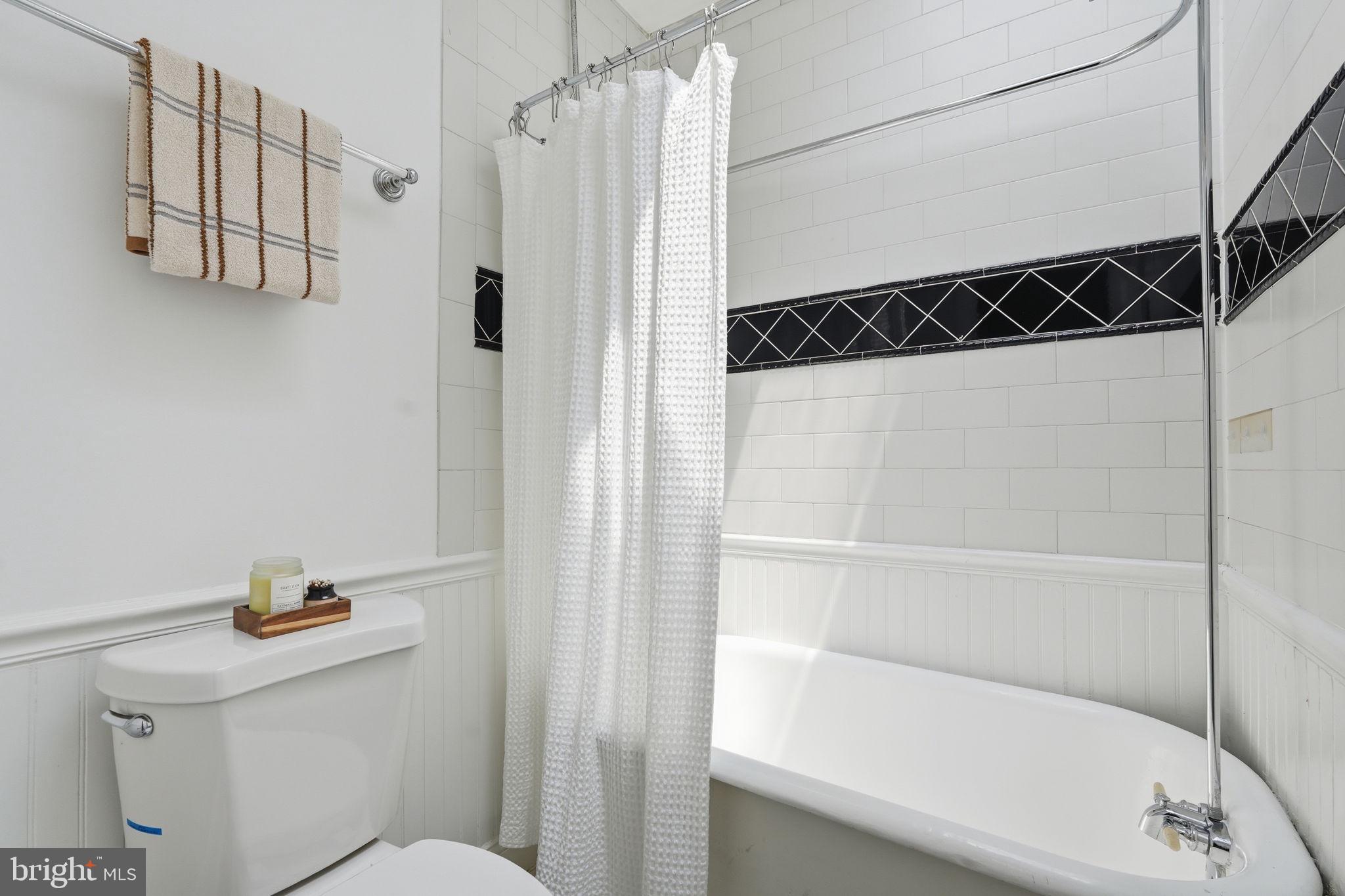 1823 Gales Street Northeast Washington, DC 20002 - Photo 15 of 25