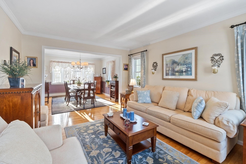 20 Meadow Road Beverly, MA 01915 - Photo 3 of 42 Gallery Image 3