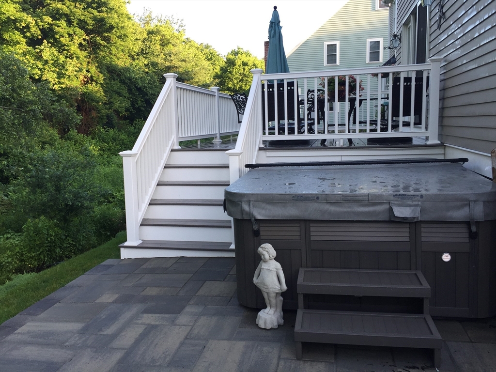 20 Meadow Road Beverly, MA 01915 - Photo 36 of 42 Gallery Image 36