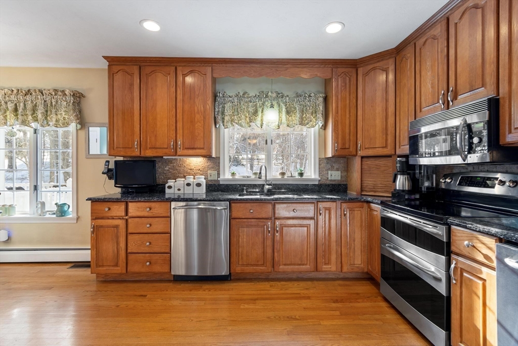 20 Meadow Road Beverly, MA 01915 - Photo 7 of 42 Gallery Image 7