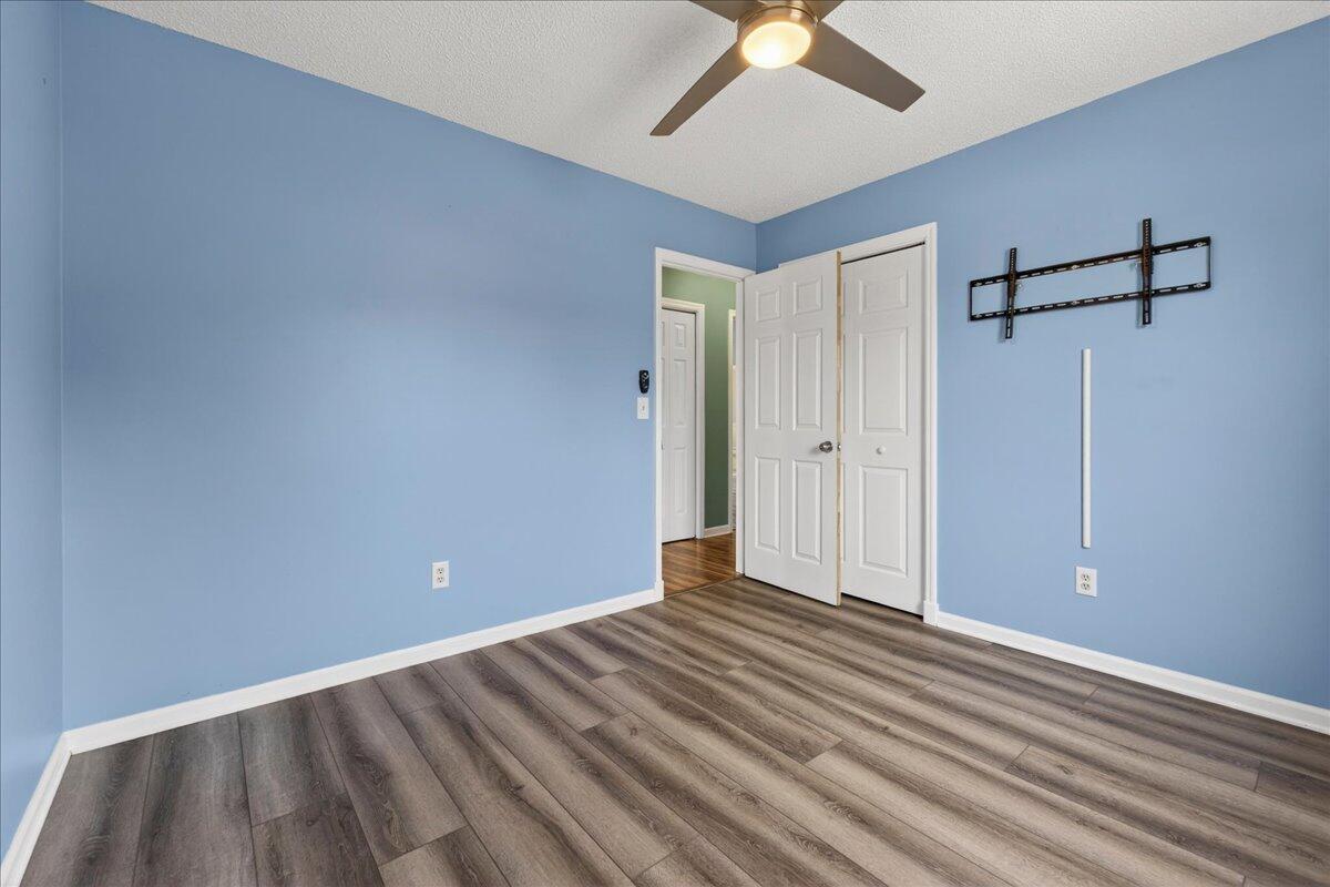 201 Ash Court Summerville, SC 29486 - Photo 21 of 54 22-Maddie Breggia - DSC04058