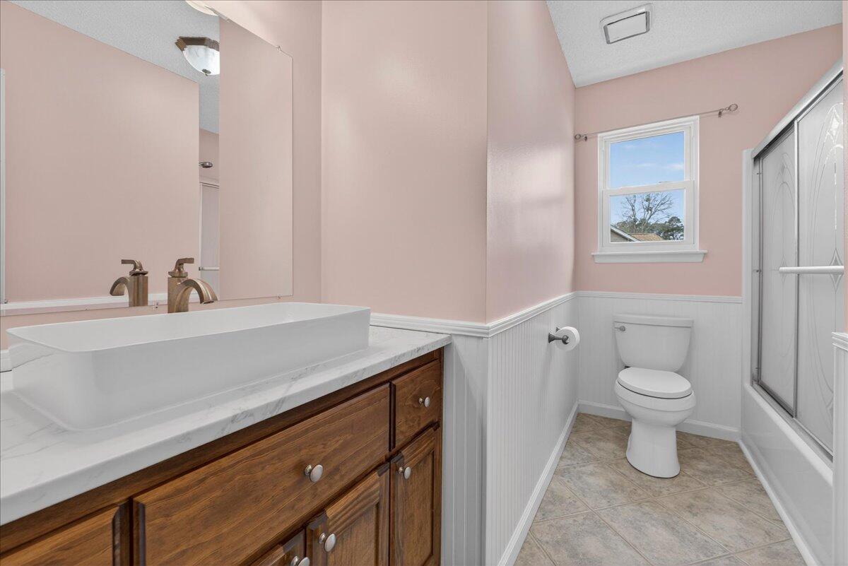 201 Ash Court Summerville, SC 29486 - Photo 22 of 54 23-Maddie Breggia - DSC04062