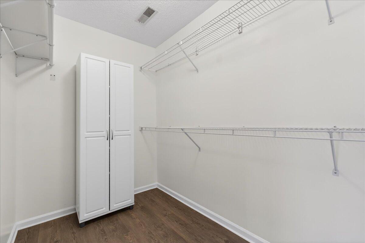 201 Ash Court Summerville, SC 29486 - Photo 28 of 54 29-Maddie Breggia - DSC04081