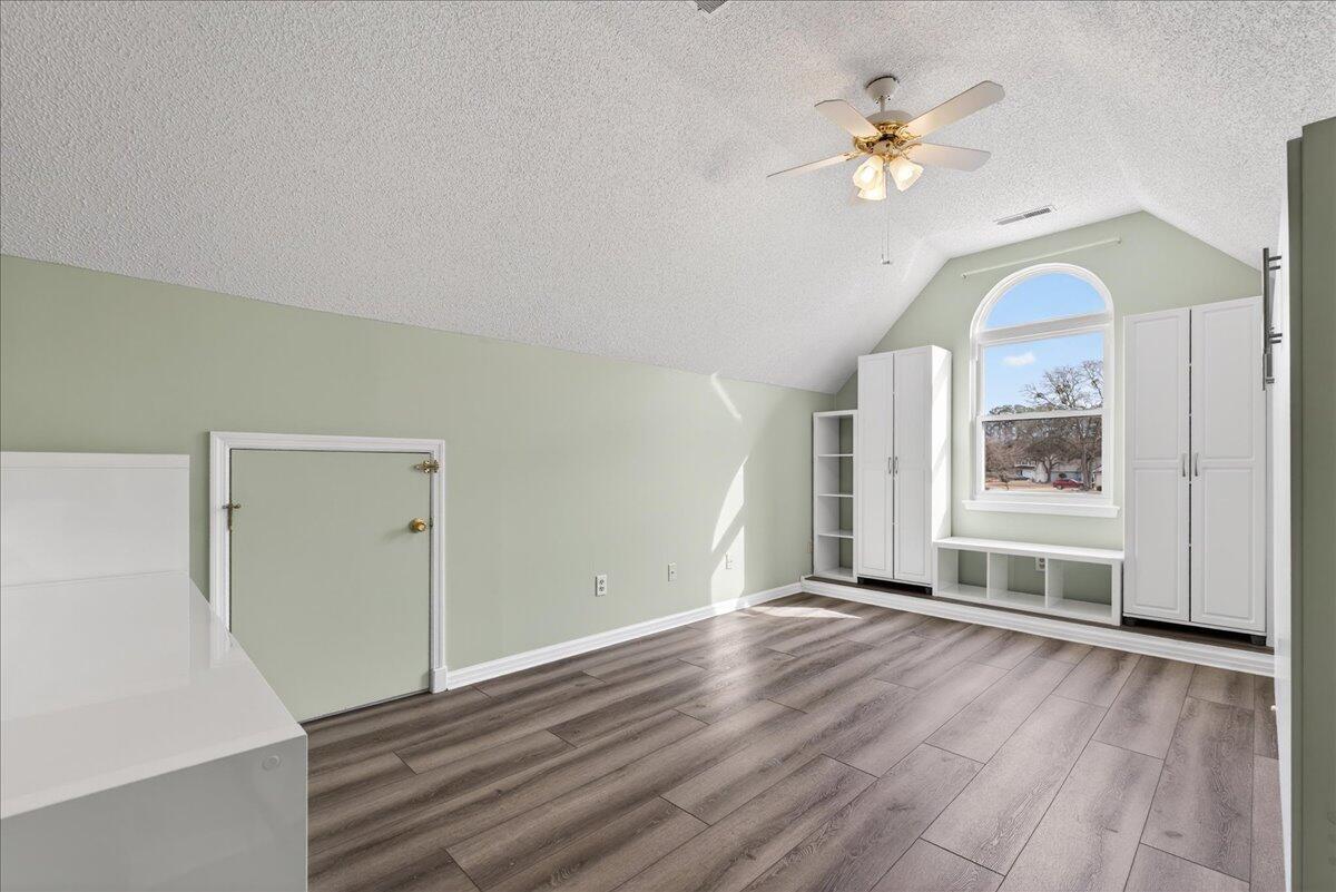 201 Ash Court Summerville, SC 29486 - Photo 35 of 54 36-Maddie Breggia - DSC04100