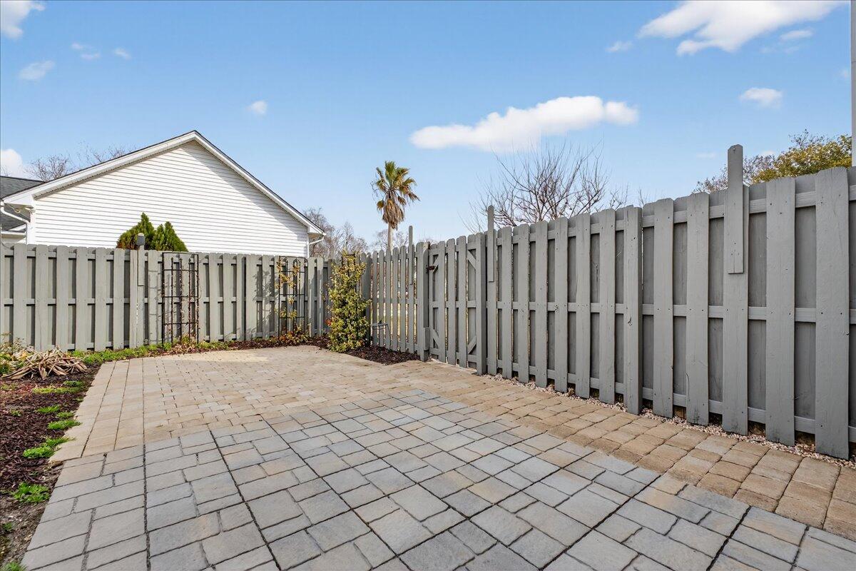 201 Ash Court Summerville, SC 29486 - Photo 38 of 54 39-Maddie Breggia - DSC04110