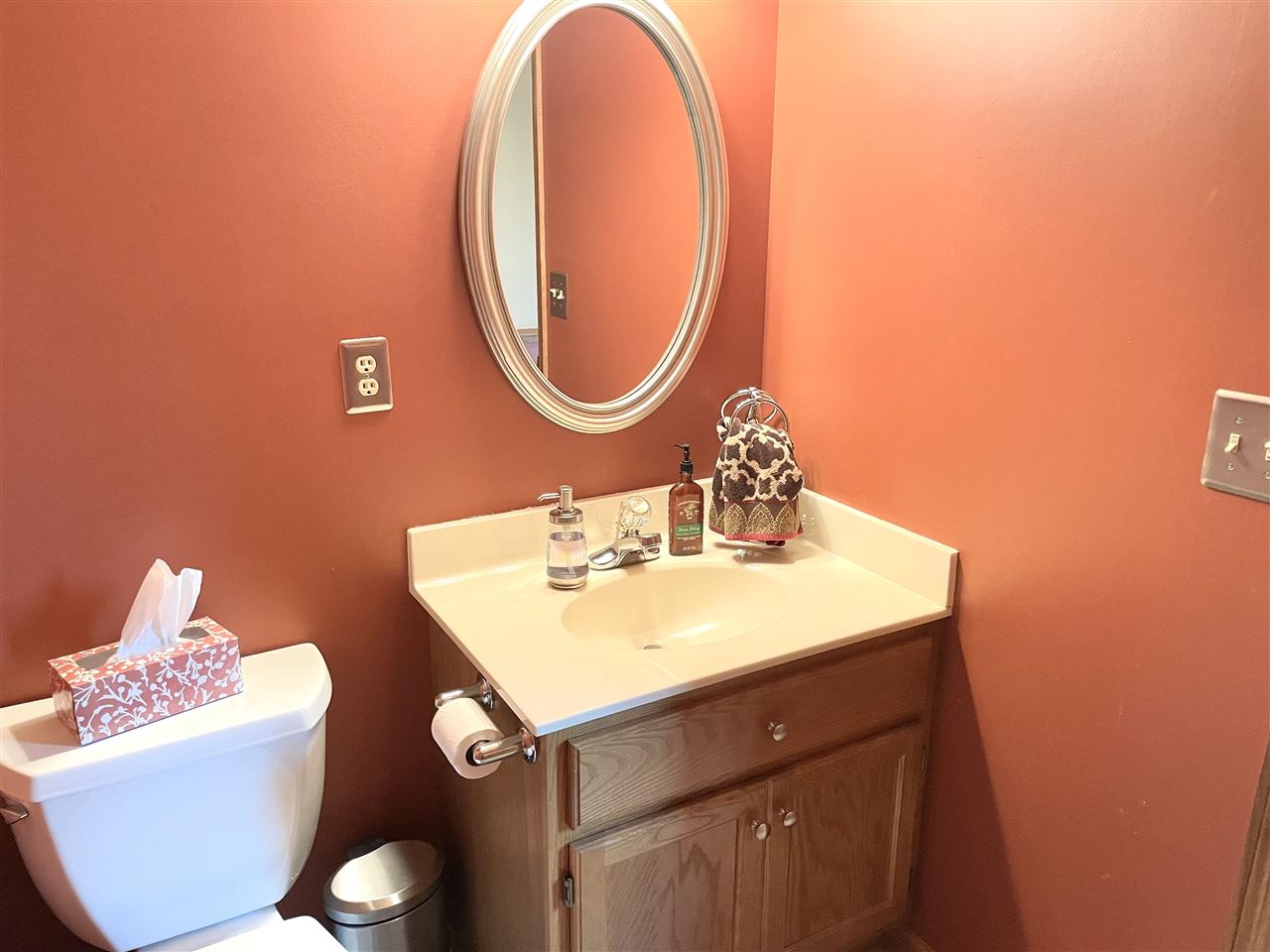 6895 Flower Hill Road Rockford, IL 61114 - Photo 9 of 24 Gallery Image 9