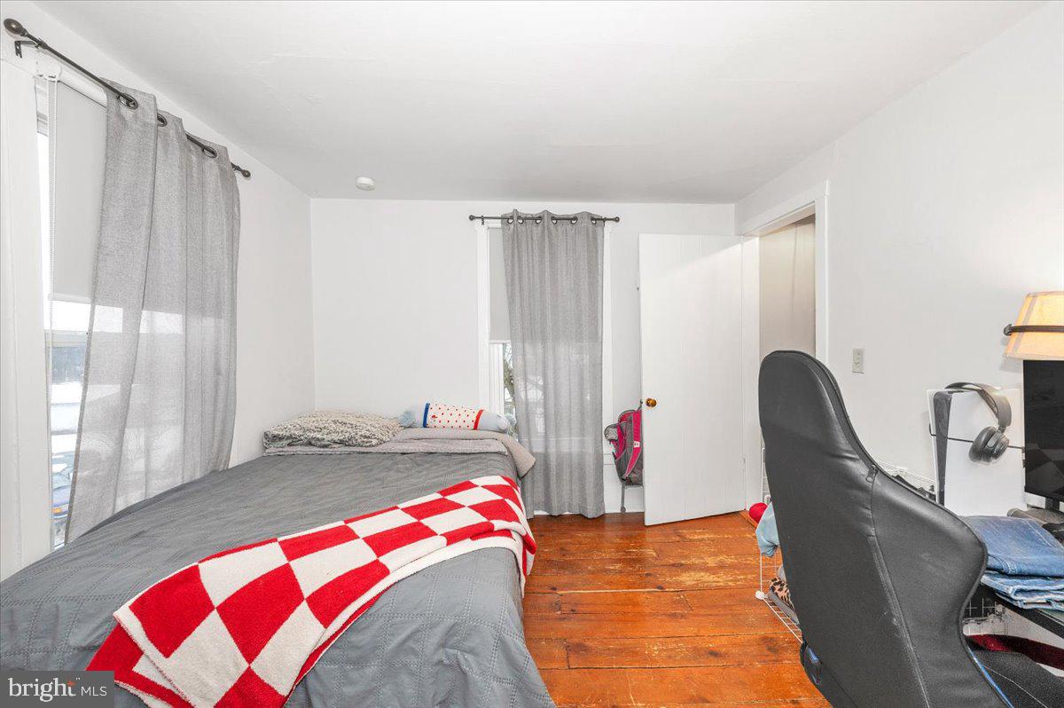 30 Tillie Town Road Biglerville, PA 17307 - Photo 19 of 44 a bedroom with bed and a window