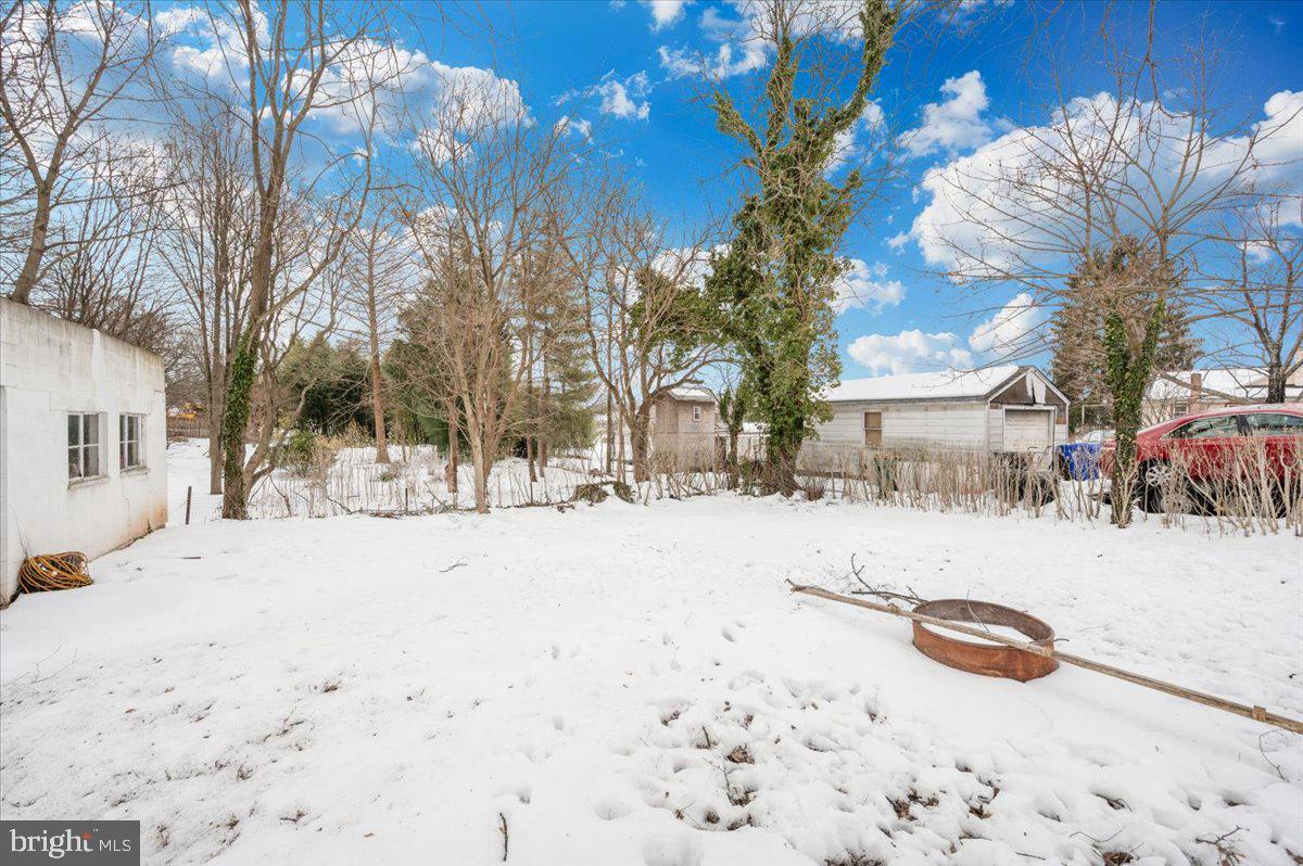 30 Tillie Town Road Biglerville, PA 17307 - Photo 35 of 44 a view of snow on the side of the road