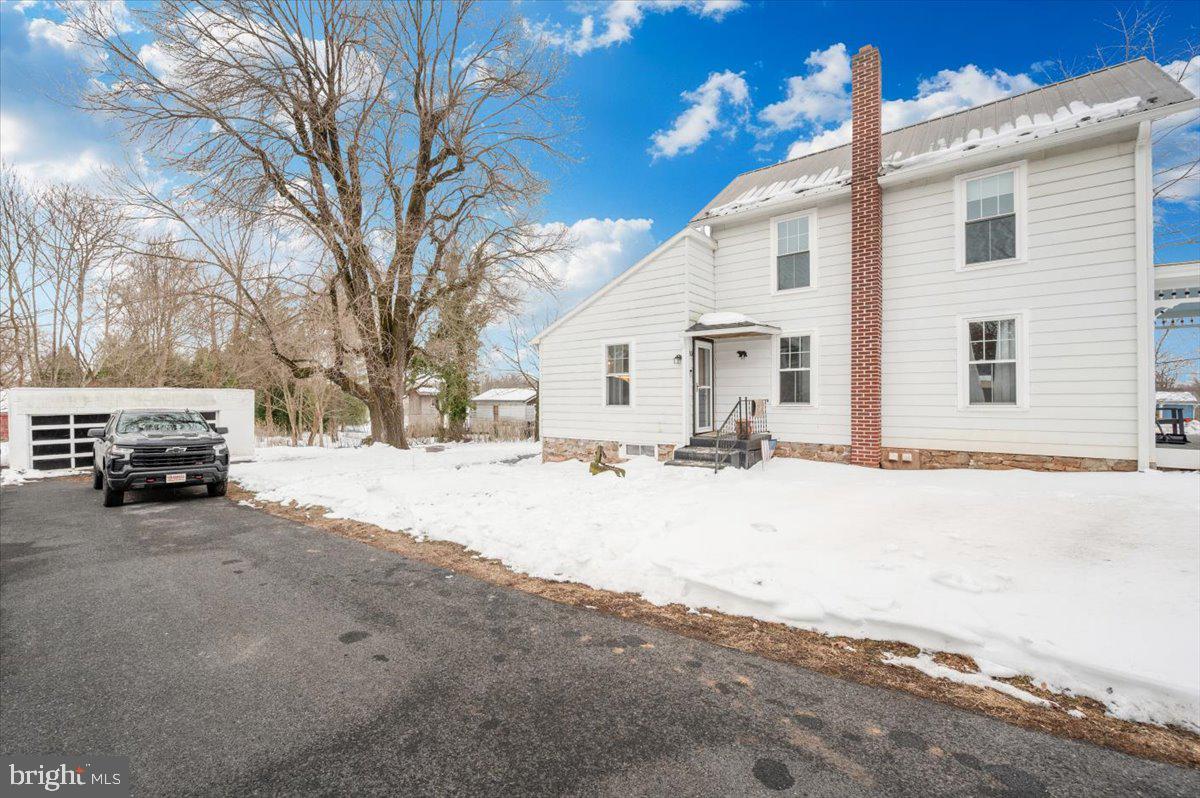 30 Tillie Town Road Biglerville, PA 17307 - Photo 42 of 44 a view of a house with a snow in the yard