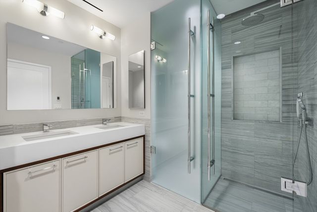 $3,990,000 | 1 Dalton Street, Unit 4204, Boston, MA 02115