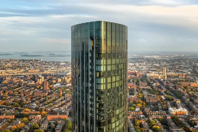 $3,990,000 | 1 Dalton Street, Unit 4204, Boston, MA 02115