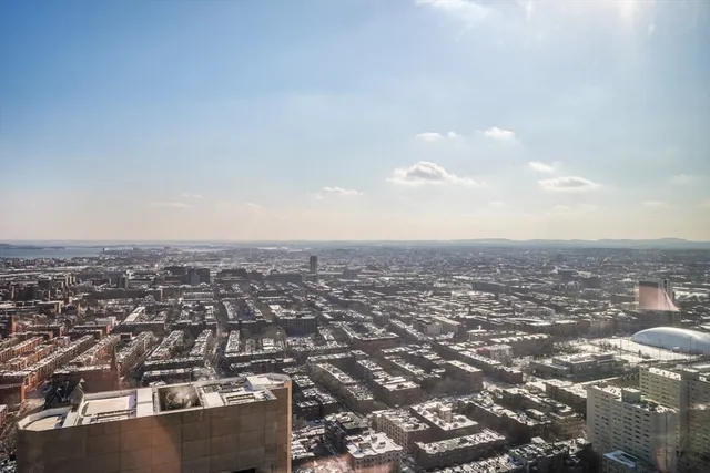 $3,990,000 | 1 Dalton Street, Unit 4204, Boston, MA 02115