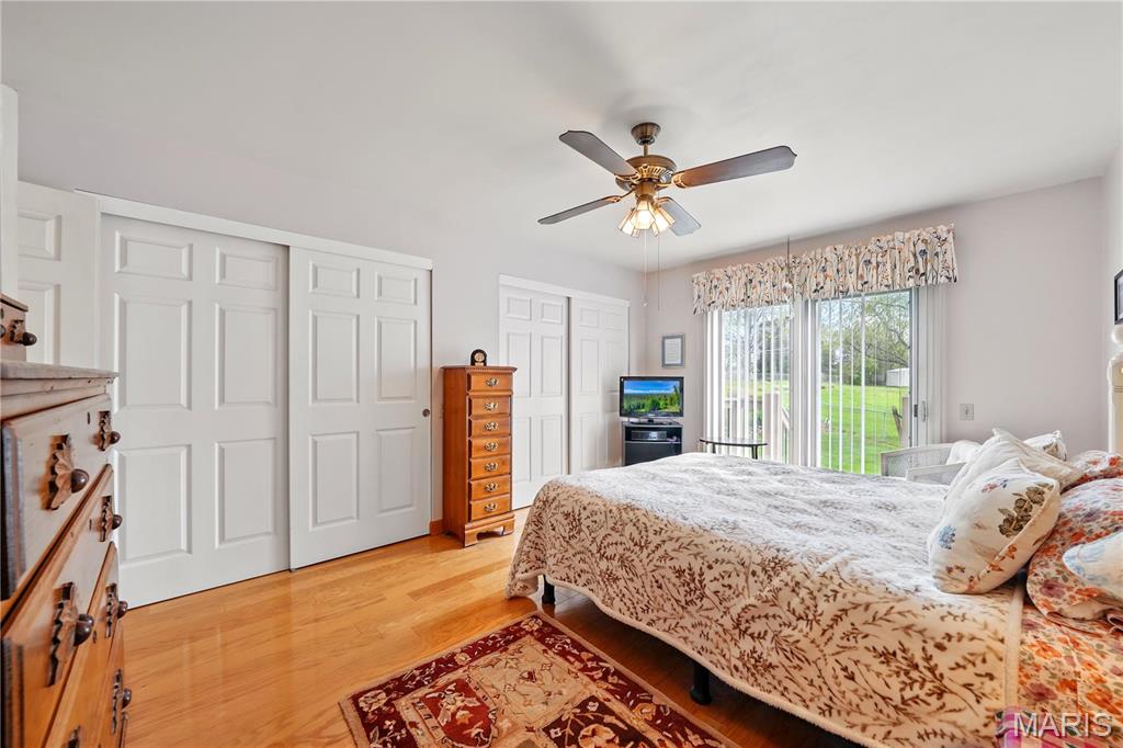 425 Melanie Meadows Lane Ballwin, MO 63021 - Photo 13 of 26